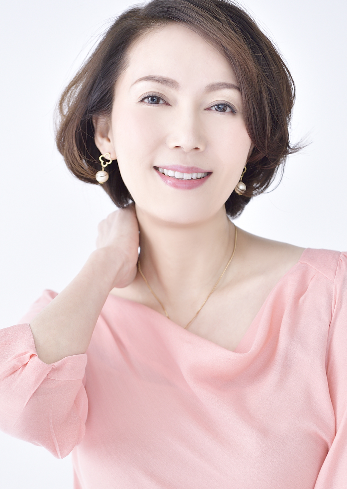 加島　亜希子